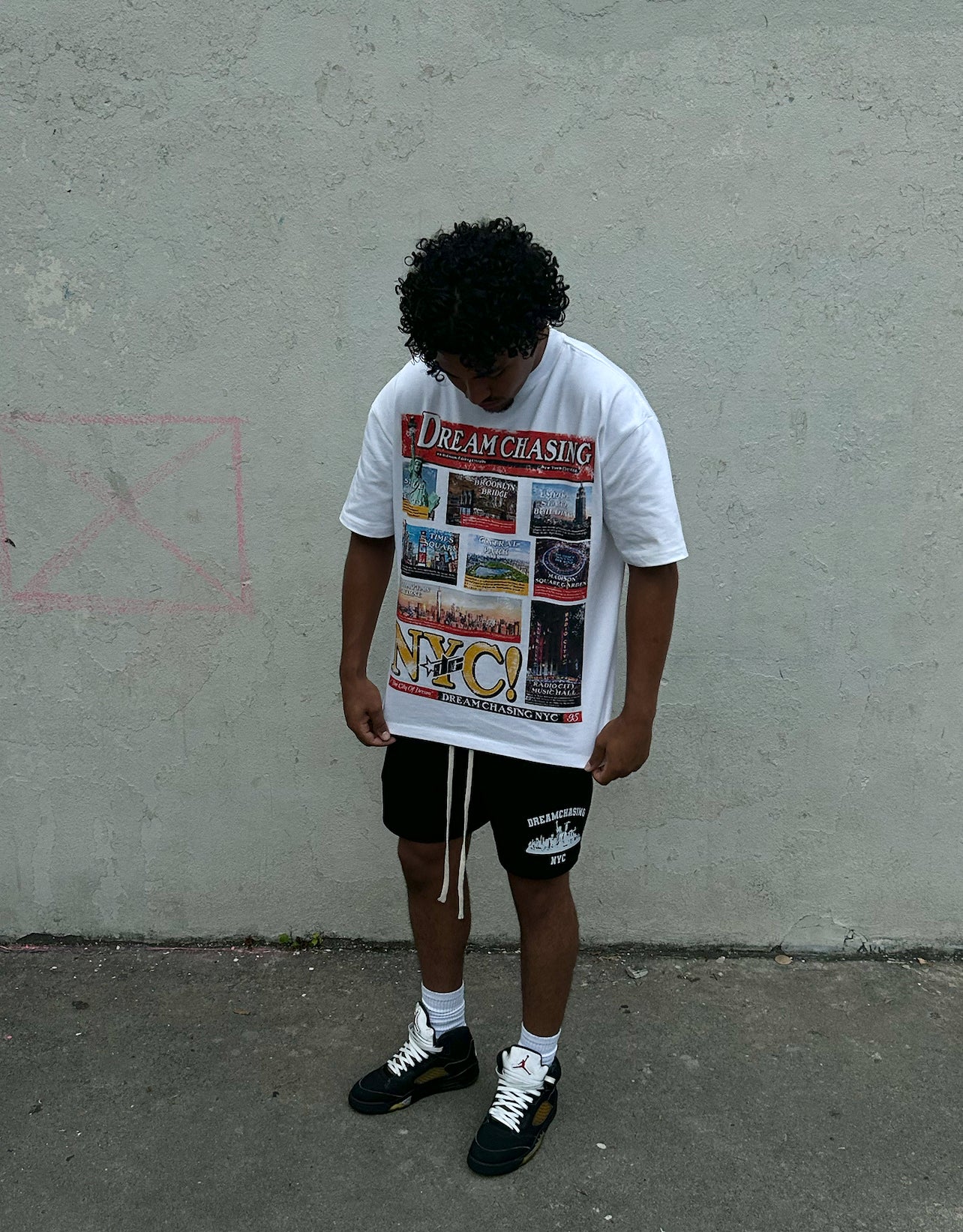 DC BLURRY NEWSPAPER TEE